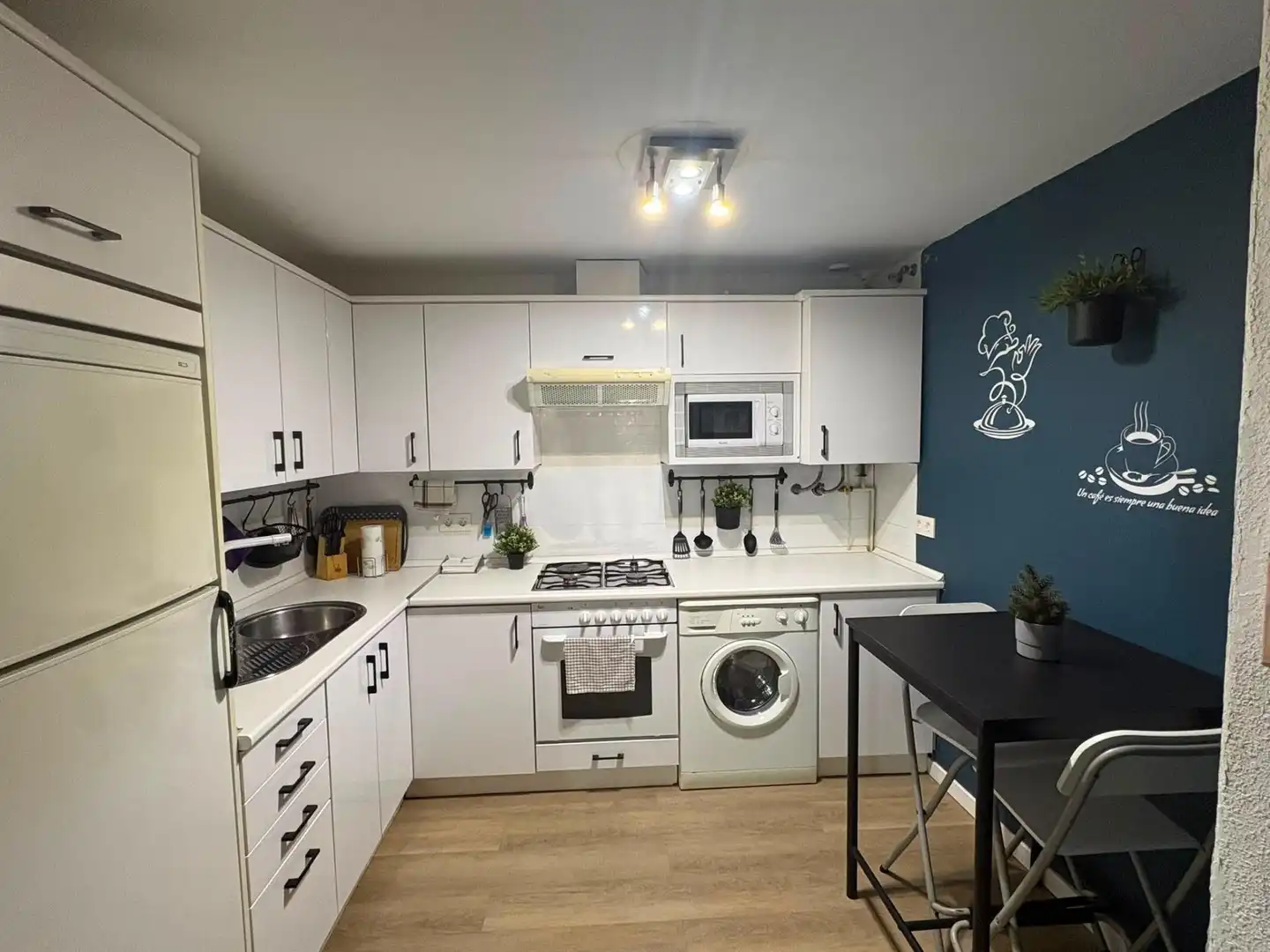 Kitchen of Flat for rent in Torremolinos