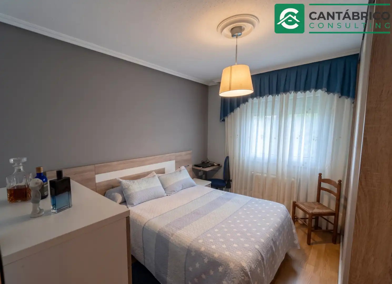 Bedroom of Houses for sale in Navia  with Heating and Furnished