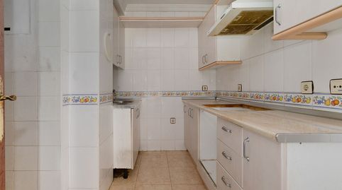 Foto 3 de Piso en venta en Pz Miraflores , Parque Victoria Eugenia, Málaga Capital