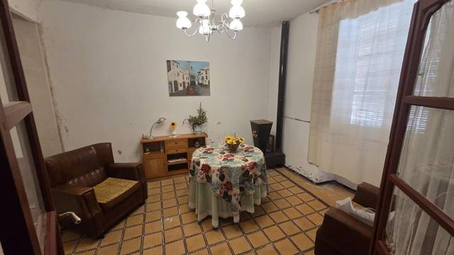 Casa-chalet en Venta en Piña en Leganiel
