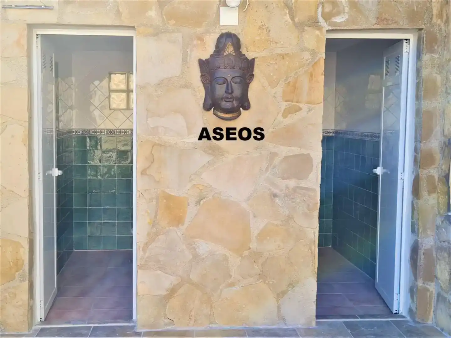 Haus oder Chalet zur Miete in Dénia mit Klimaanlage, Privatgarten und Schwimmbad