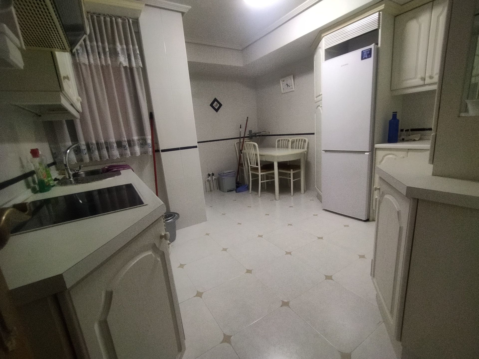 Kitchen of Flat for sale in Talavera de la Reina  with Air Conditioner, Heating and Parquet flooring