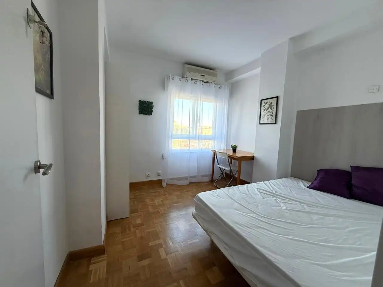 Habitación en De La Isla De Arosa, Peñagrande, Fuencarral - El Pardo