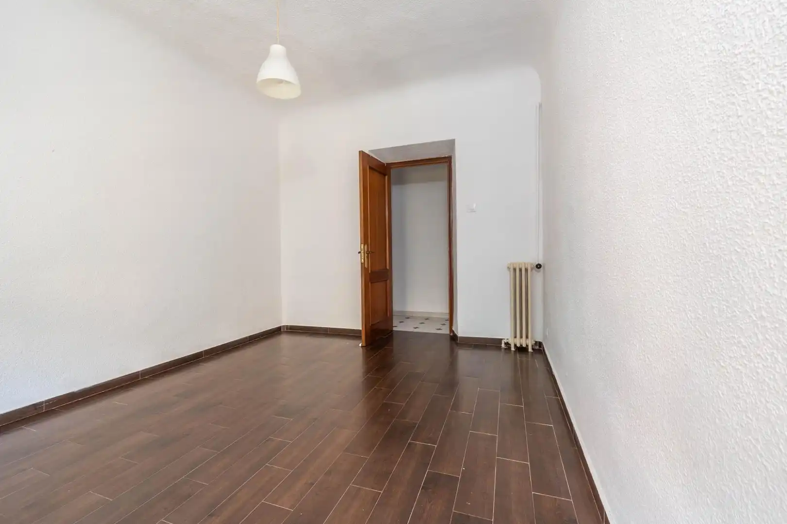 Bedroom of Flat for sale in Granada  with Heating and Terrace