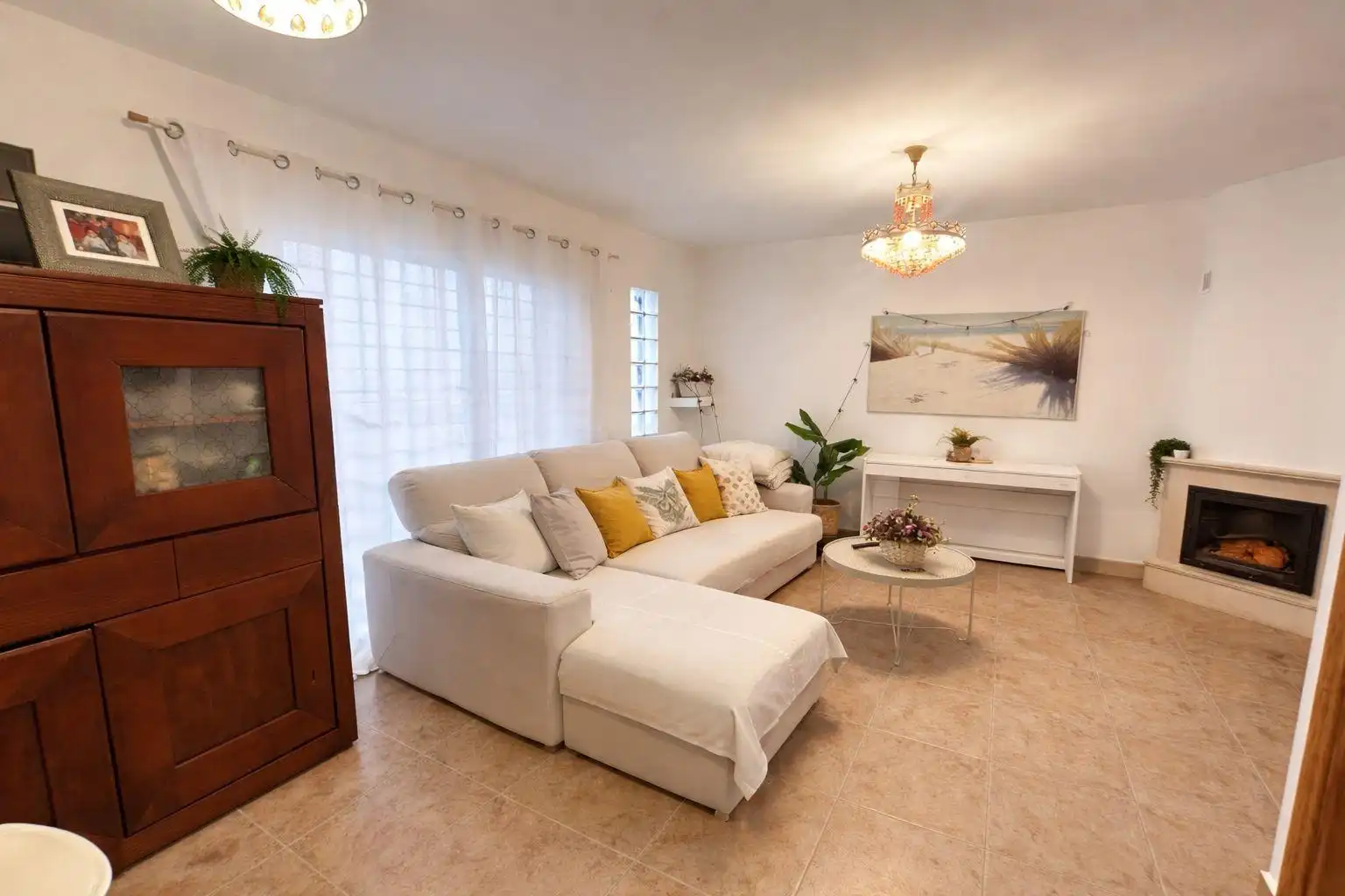 Sala d'estar de Casa adosada en venda en Málaga amb Aire condicionat, Terrassa i Traster