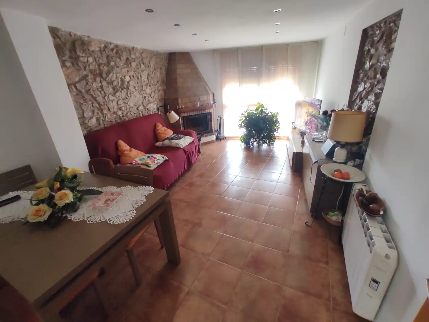 Living room of Houses for sale in Capçanes  with Air Conditioner, Heating and Terrace