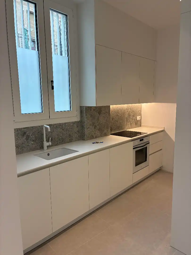 Planta baixa en venda a Travessera de Collblanc, 31, Collblanc