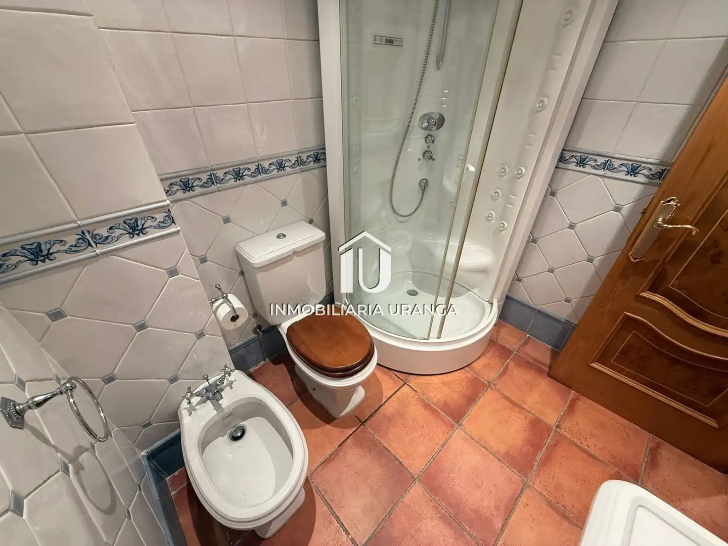 Baño de Casa o chalet en venta en Laredo con Calefacción, Jardín privado y Terraza