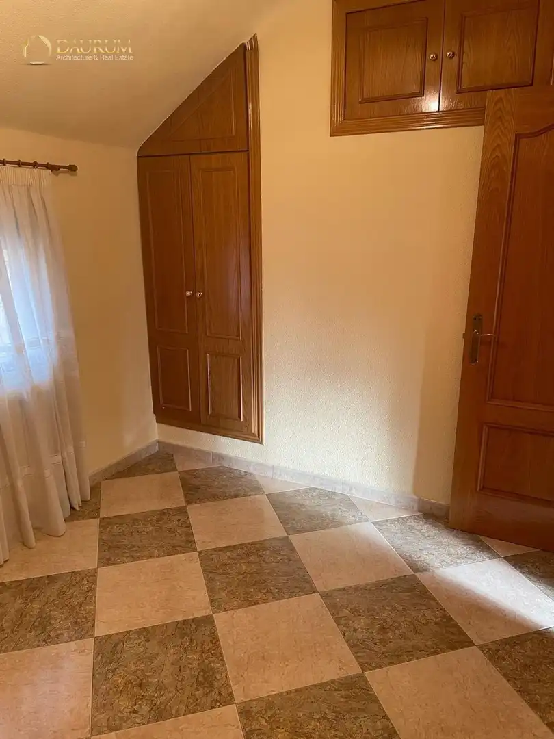 Bedroom of Houses for sale in Madrid  with Heating, Terrace and Storage room
