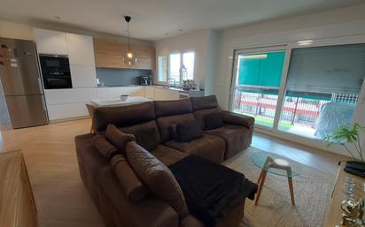 Living room of Flat for sale in  Logroño  with Heating, Terrace and Balcony