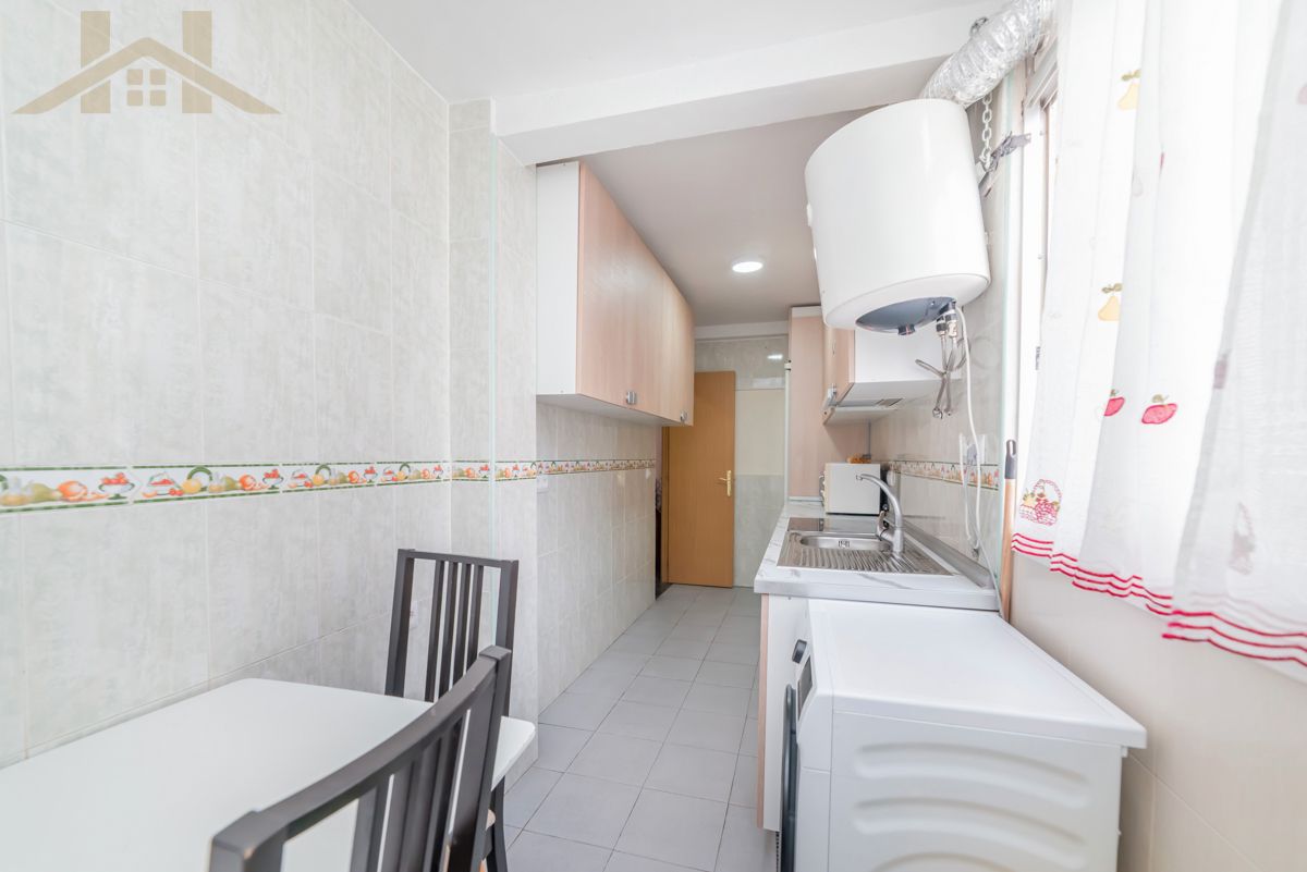 Kitchen of Attic for sale in San Martín de la Vega  with Air Conditioner, Terrace and Oven