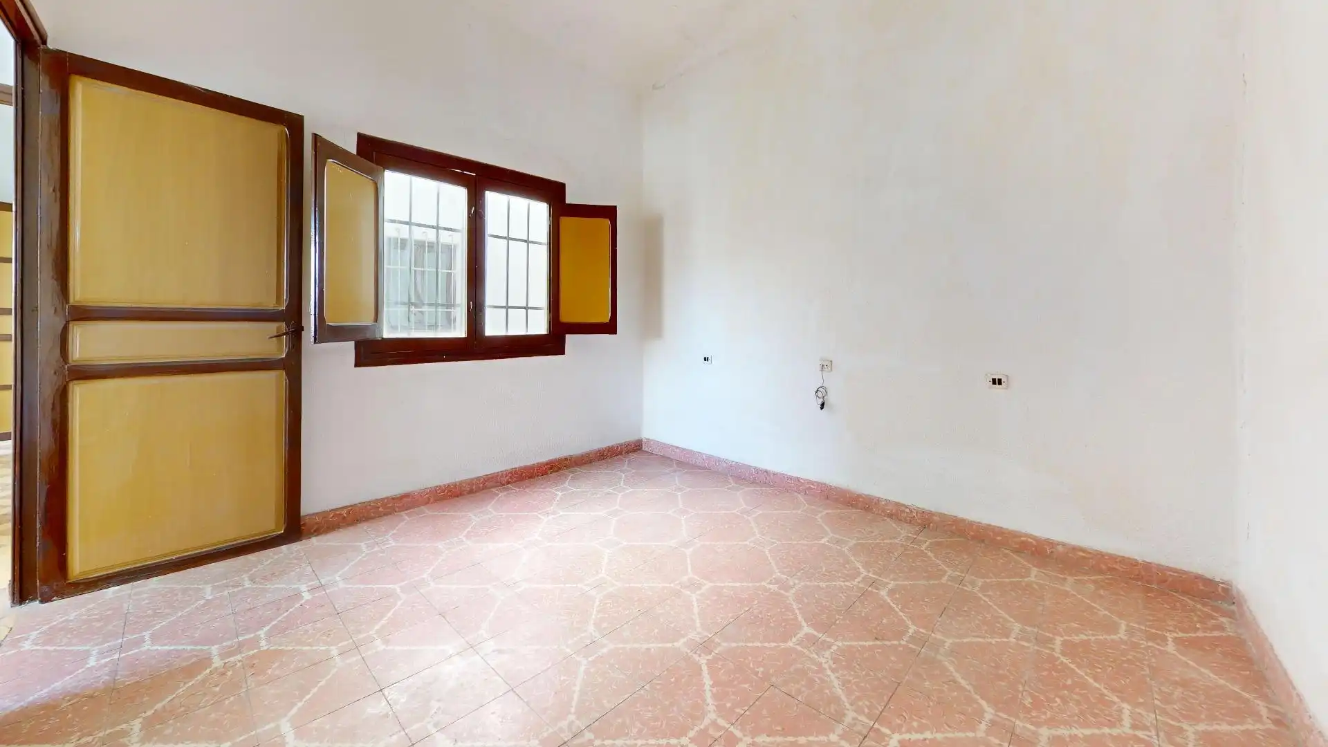 Houses for sale in Berja