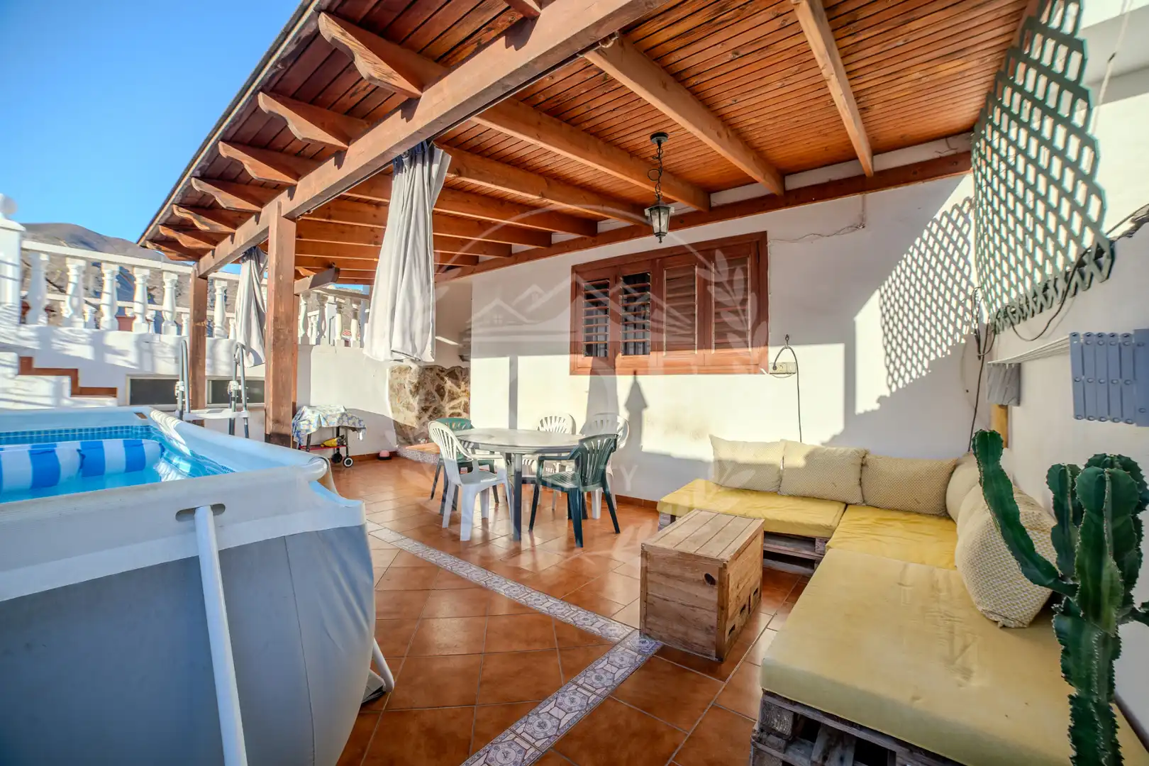 Vista exterior de Casa o chalet en venta en Candelaria con Terraza, Trastero y Piscina