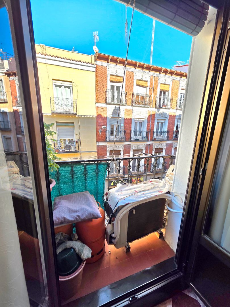 Balcony of Flat for sale in  Madrid Capital  with Air Conditioner, Heating and Balcony