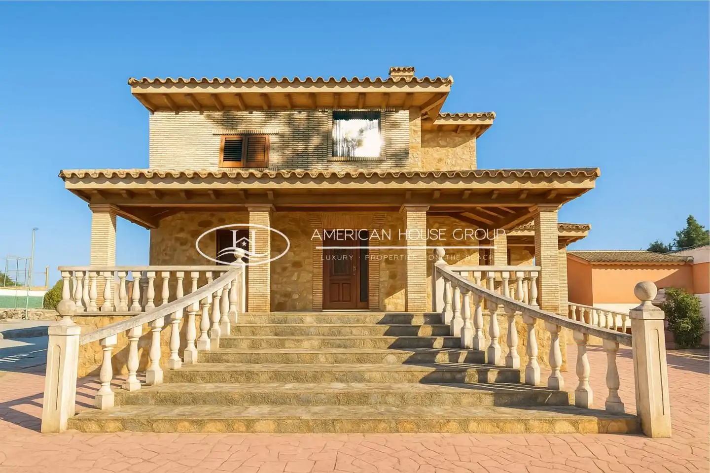 Exterior view of Houses for sale in Chiclana de la Frontera  with Private garden, Terrace and Storage room