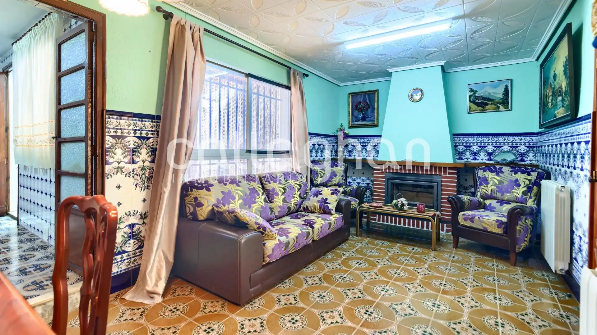 Sala d'estar de Casa adosada en venda en Algímia de Alfara