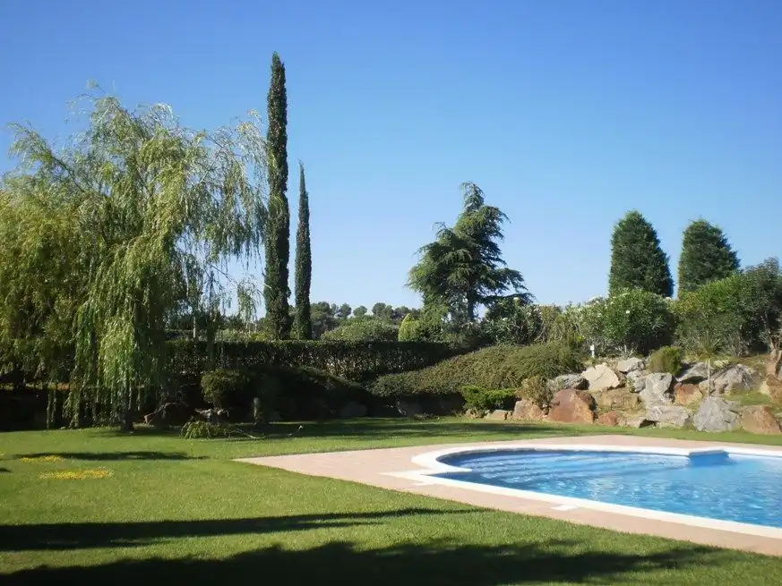 Piscina de Dúplex en venta en Navata con Calefacción, Trastero y Piscina comunitaria