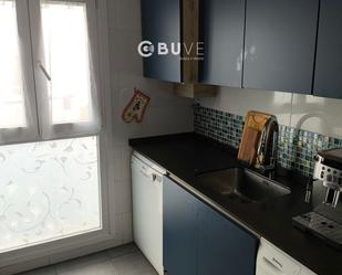 Kitchen of Flat for sale in  Sevilla Capital  with Air Conditioner, Heating and Terrace