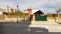 Vista exterior de Casa o xalet en venda en Otura amb Aire condicionat, Terrassa i Piscina