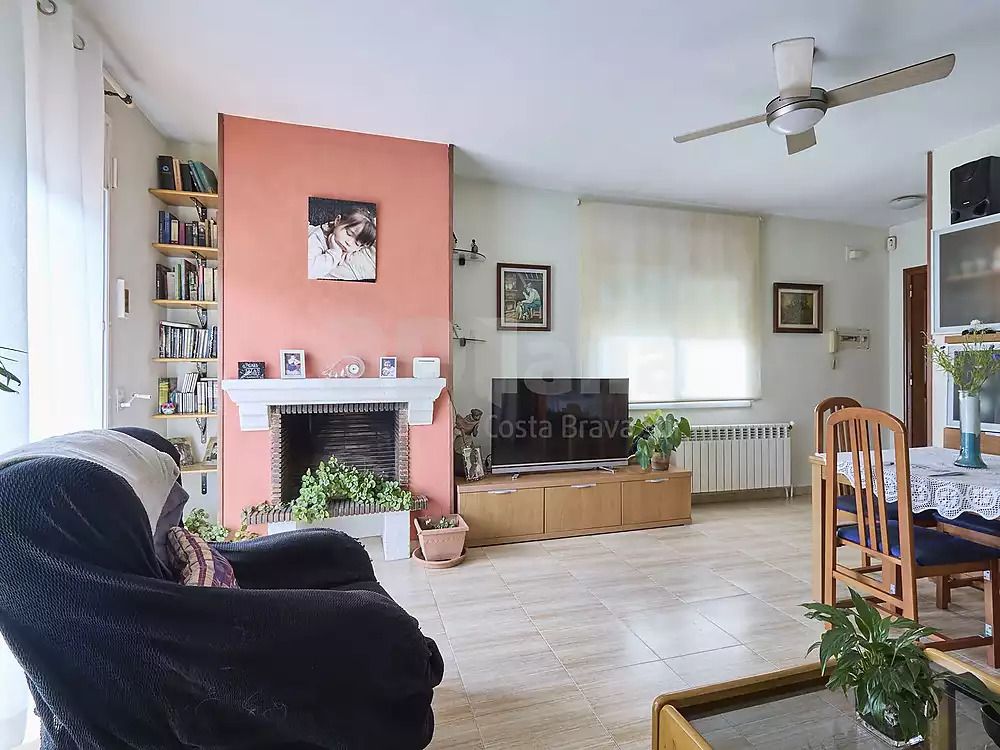 Sala d'estar de Casa o xalet en venda en Lloret de Mar amb Terrassa i Piscina