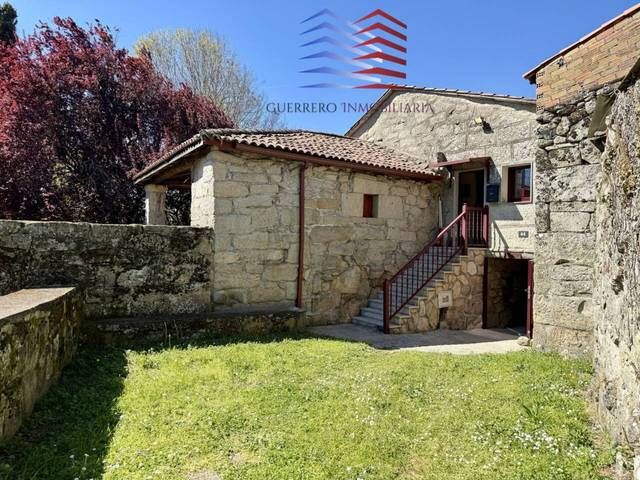 Casa-chalet en Alquiler en Calle ANAIGO en Ventiun