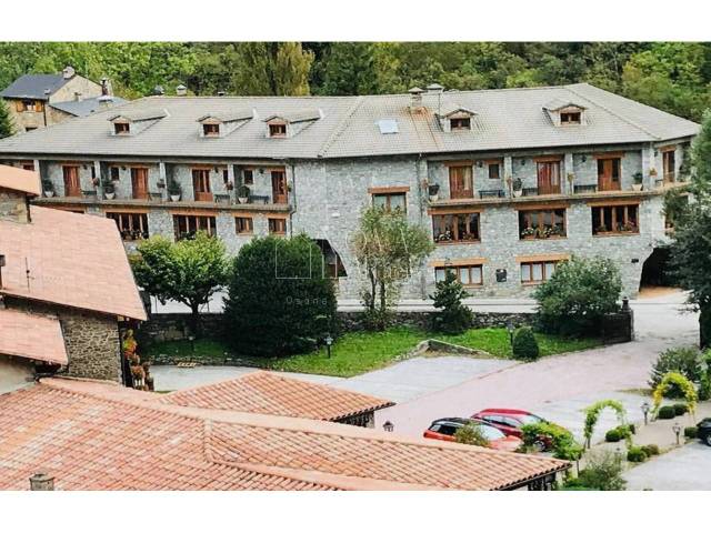 Casa-chalet en Venta en Villalonga en Setcases