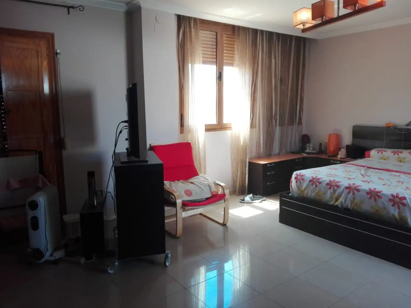 Sala de estar de Casa o chalet en venta en Alcalá de Guadaira con Aire acondicionado, Terraza y Trastero