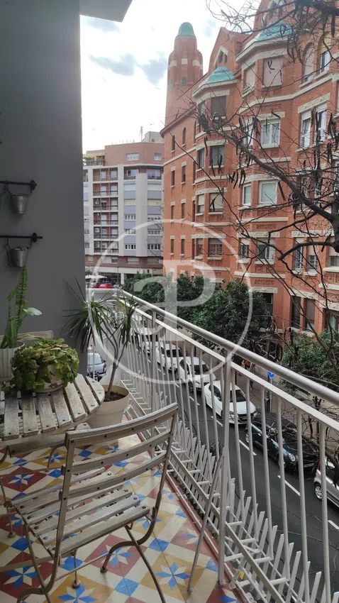 Vista exterior de Piso de alquiler en  Valencia Capital con Aire acondicionado, Calefacción y Amueblado