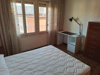 Bedroom of Flat to share in  Valencia Capital  with Heating, Furnished and Washing machine