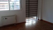 Bedroom of Flat for sale in  Madrid Capital  with Air Conditioner