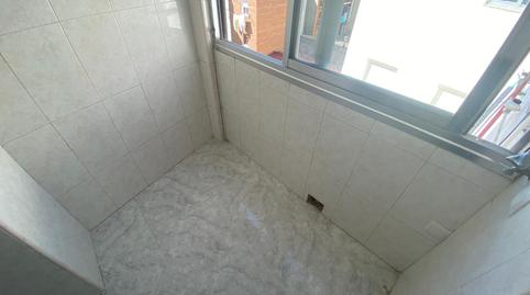 Photo 4 of Flat to share in Calle de María Antonia, 3, Moscardó, Madrid