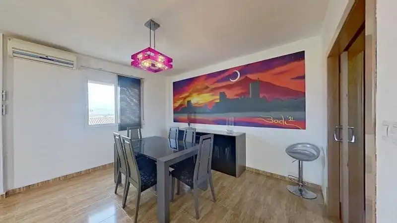Esszimmer von Dachboden zum Verkauf in Cúllar Vega mit Terrasse und Balkon