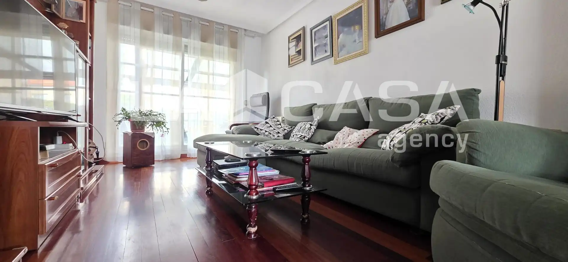 Sala de estar de Casa adosada en venta en Arroyo de la Encomienda con Calefacción, Terraza y Trastero