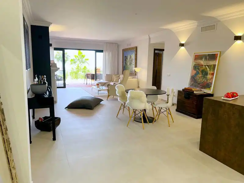 Apartment with pool for sale in CERRO ARTOLA 11, imagen 9