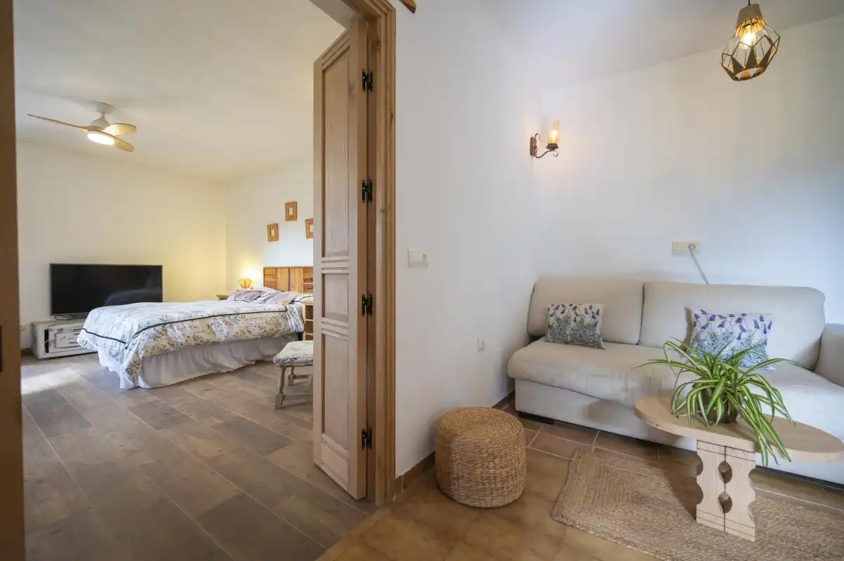 Habitación de Casa o chalet en venta en Santa Eulària des Riu con Aire acondicionado, Calefacción y Jardín privado