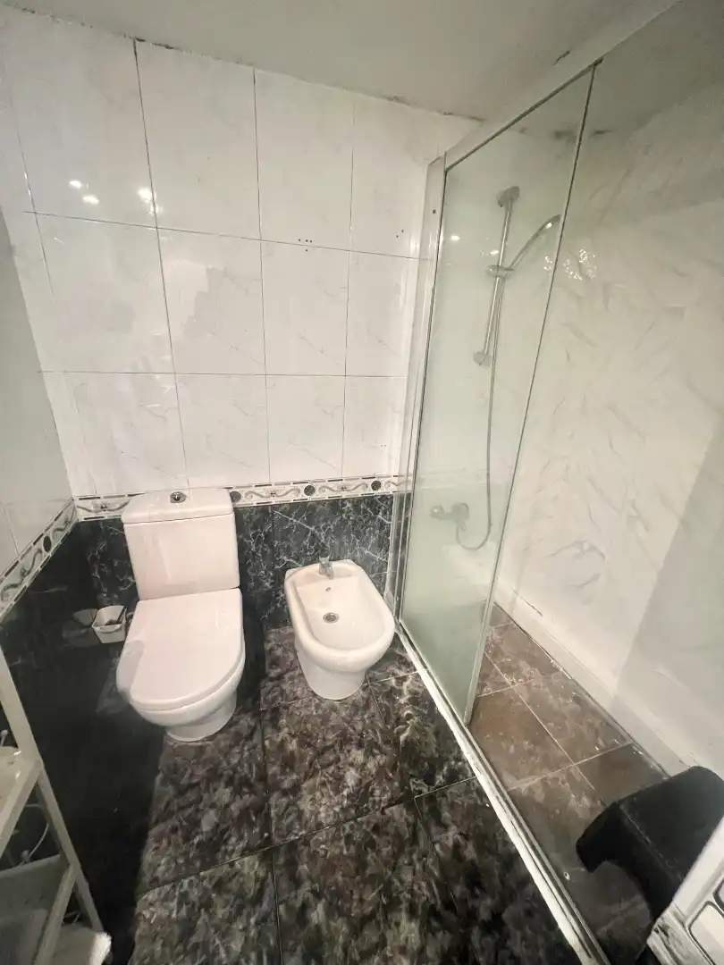 Baño de Ático en venta en Sant Boi de Llobregat con Calefacción y Balcón
