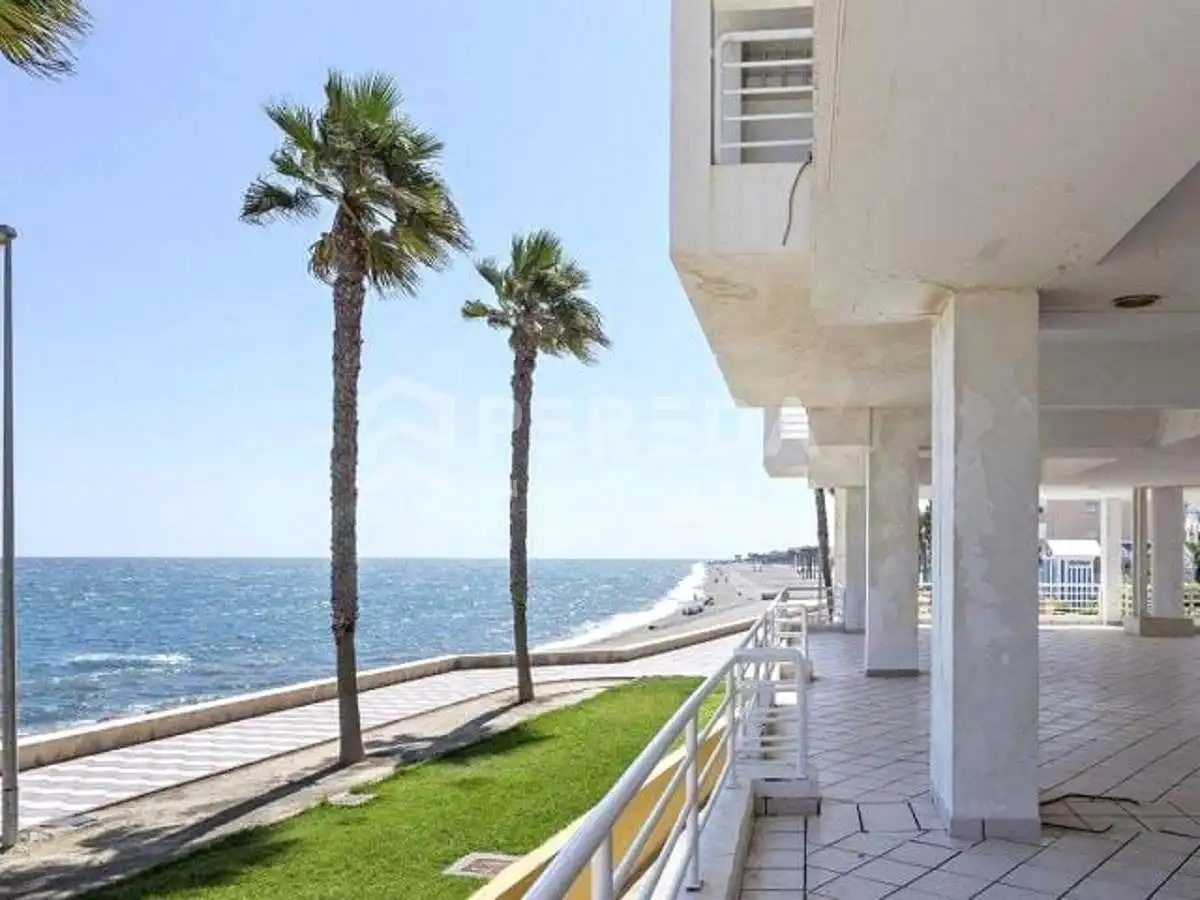 Terraza de Apartamento en venta en Roquetas de Mar con Aire acondicionado, Terraza y Amueblado