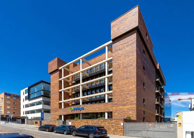 Oficina en Alquiler en Calle de Rufino González en Simancas