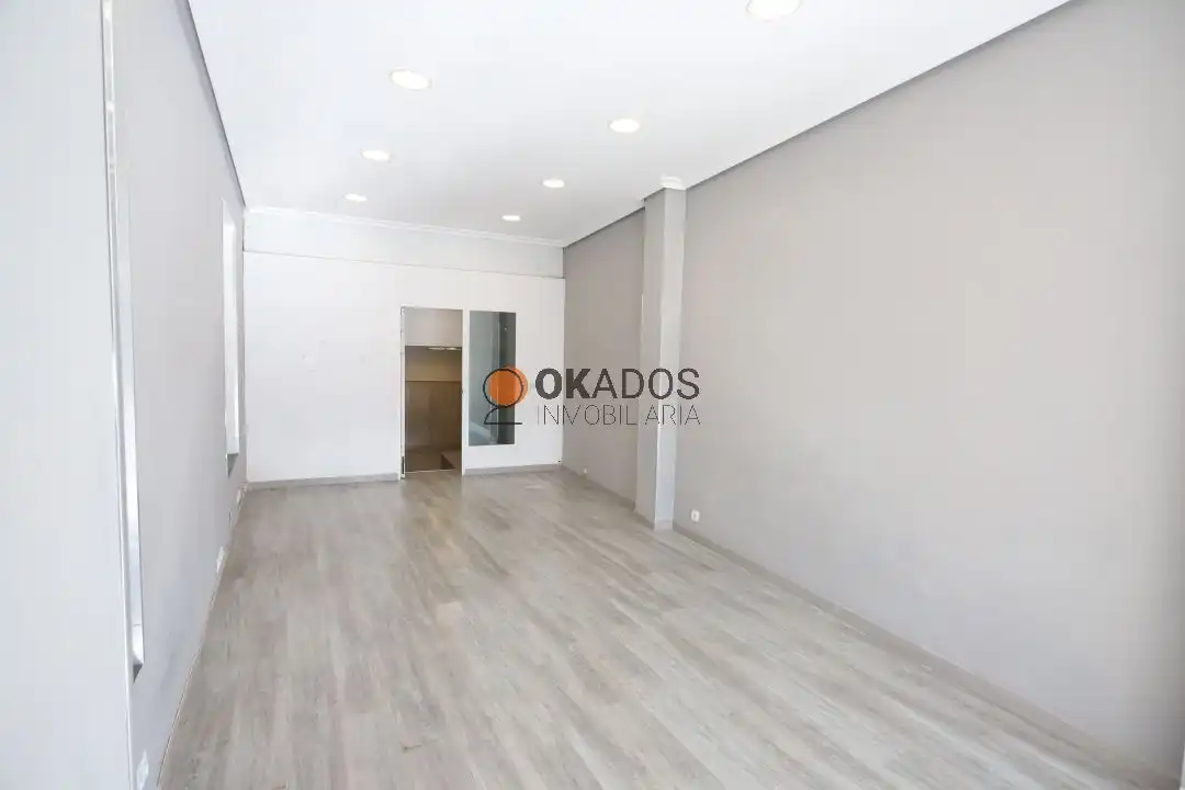 Local comercial en venda a Avenida Pasajes De San Pedro 51, imagen 5