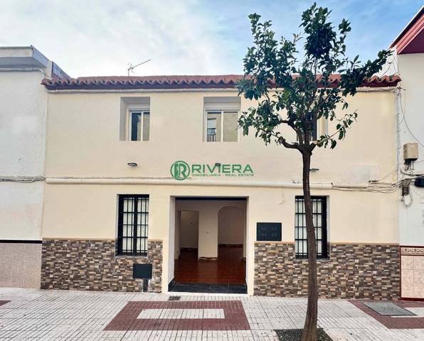 Local comercial en Venta en Avenida Blas Infante, 11 en Arroyo de la Miel