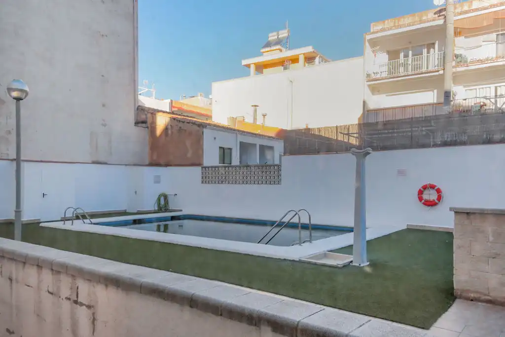 Piscina de Piso en venta en Calafell