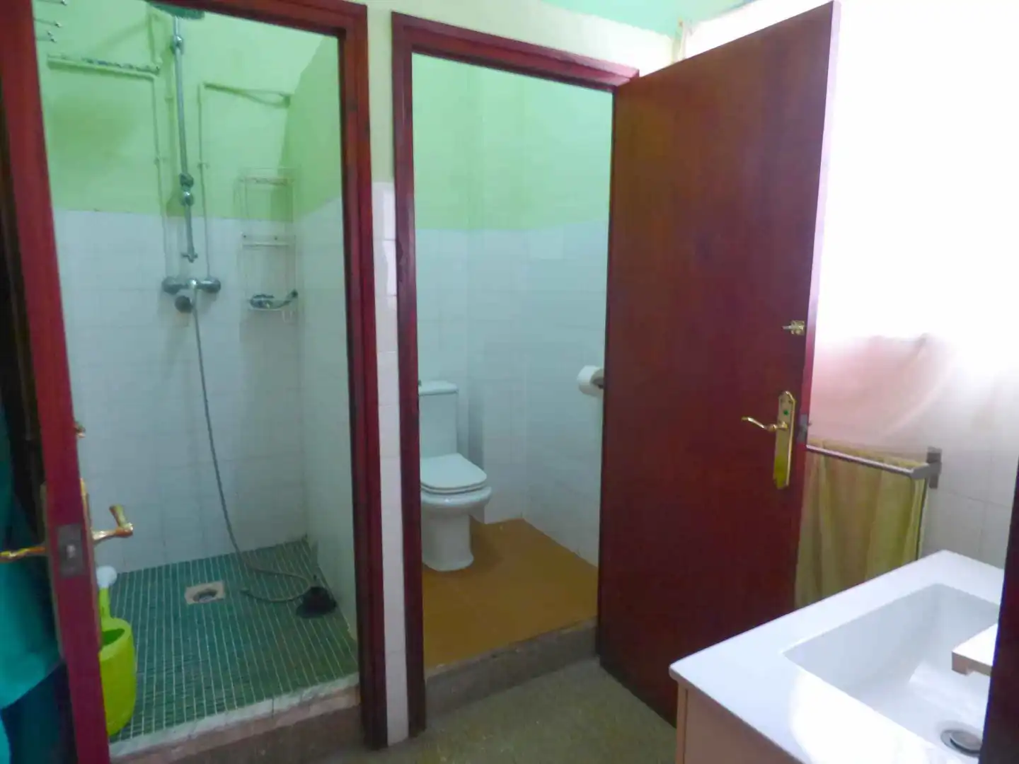 Bathroom of Houses for sale in Onil