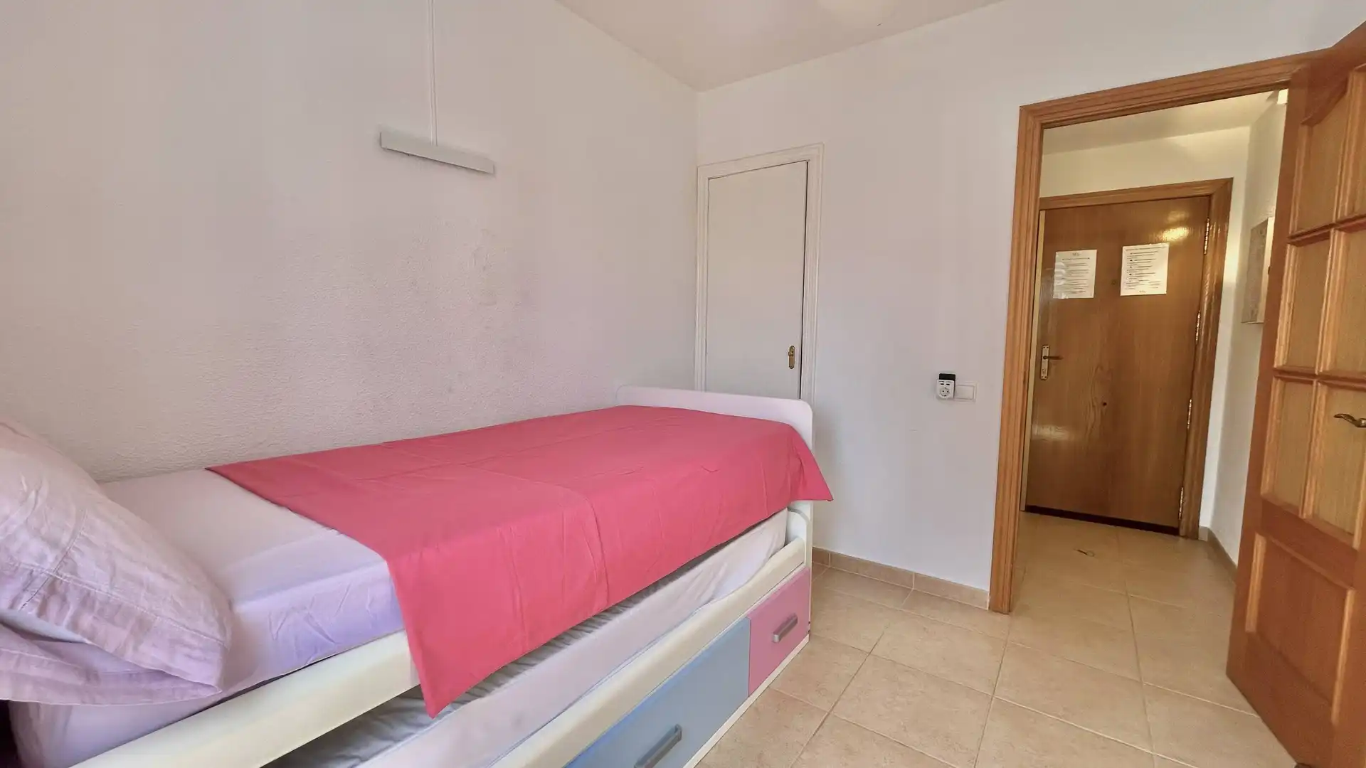 Bedroom of Apartments for rent in La Pobla de Farnals  with Air Conditioner, Parquet flooring and Terrace