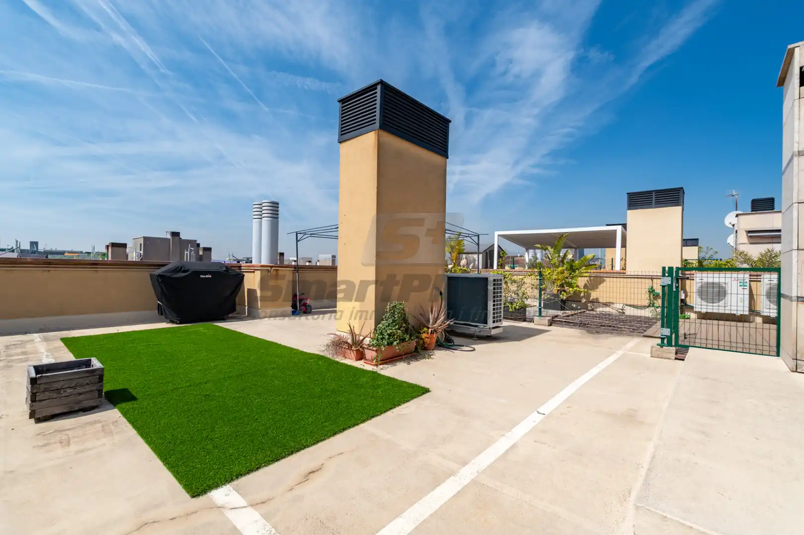 Terrace of Attic for sale in  Barcelona Capital  with Air Conditioner, Heating and Parquet flooring