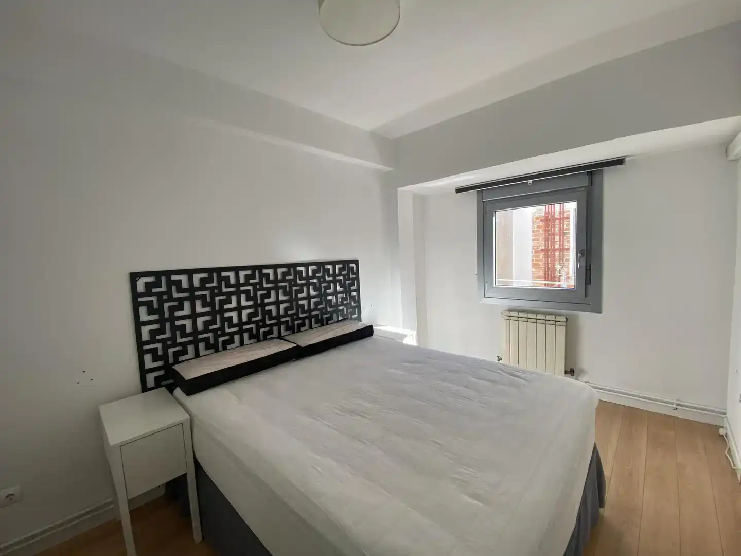 Schlafzimmer von Dachboden zum Verkauf in Valladolid Capital mit Klimaanlage