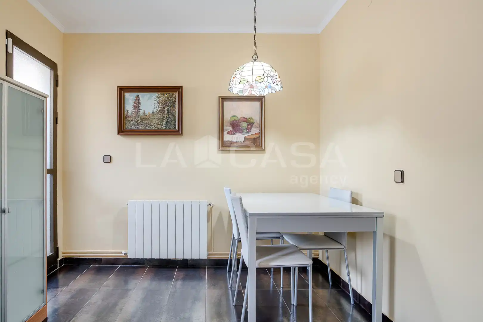 Comedor de Piso en venta en Barcelona con Calefacción, Trastero y Balcón