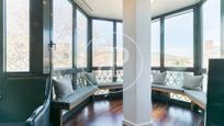 Living room of Flat to rent in  Barcelona Capital  with Air Conditioner, Heating and Furnished
