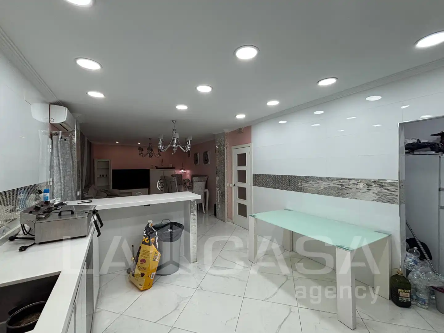 Villa con piscina in vendita a Urbanización federico Echaguy, imagen 28