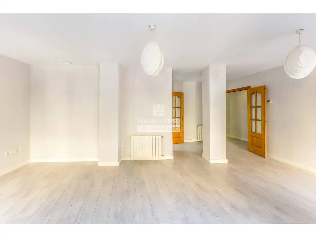 Flat for sale in Valencia  with Heating, Parquet flooring and Balcony