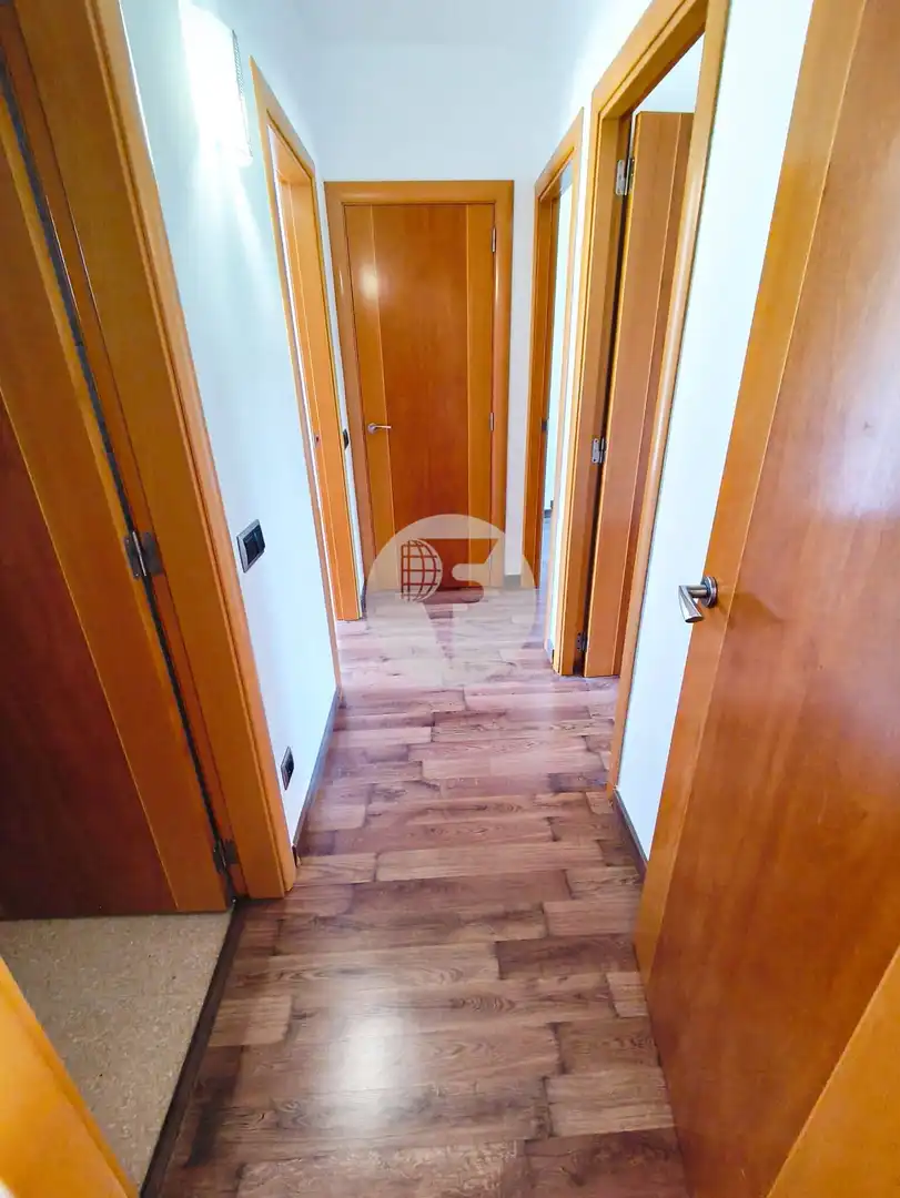 Piso en venta en Manresa con Calefacción y Balcón